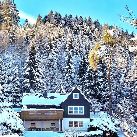 Tannenhaeuschen Sauerland * 슈말렌부르크